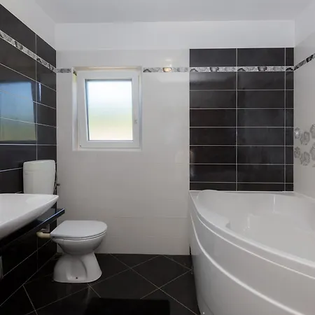 Kuca Za Odmor Cerovci Labin (Istria)