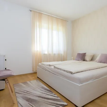 Vila Kuca Za Odmor Cerovci Labin (Istria)
